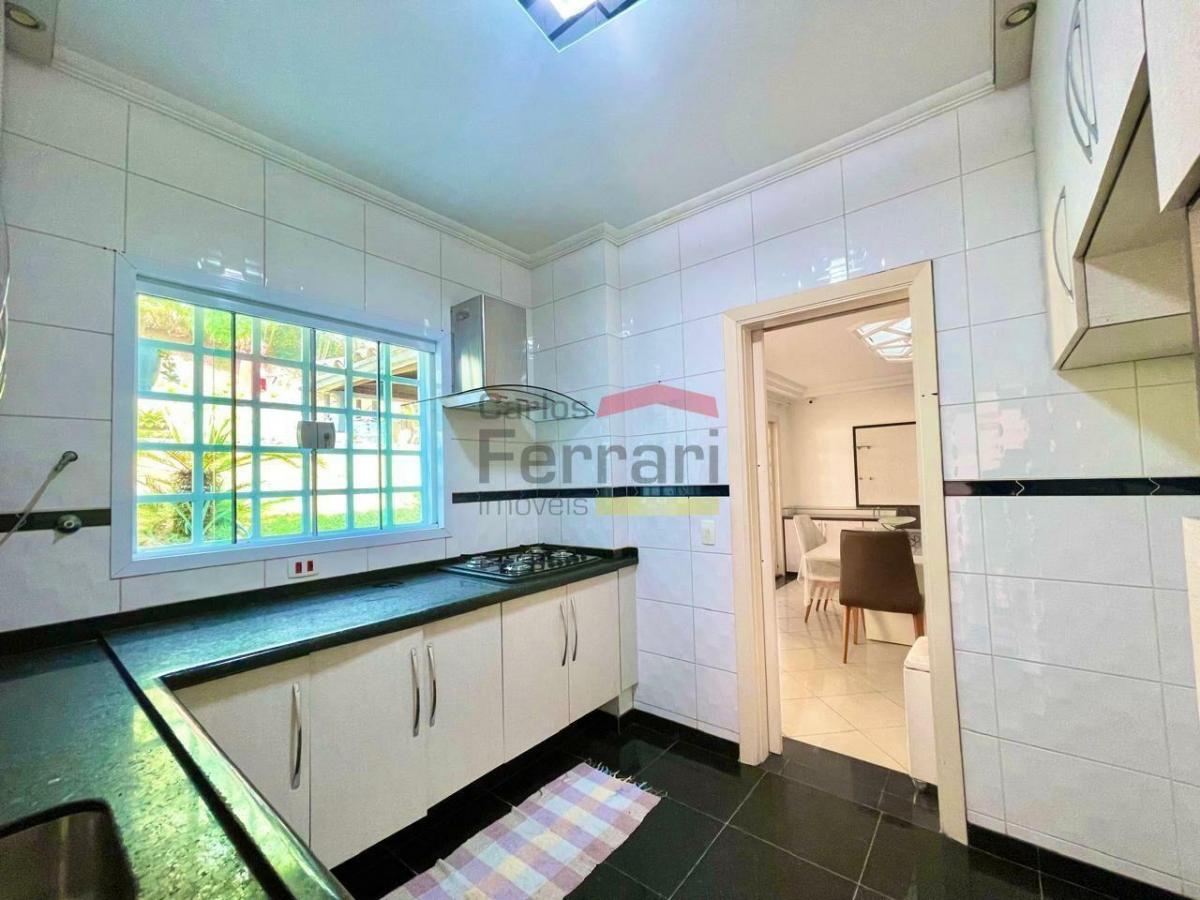 CASA PARA LOCAÇÃO EM CONDOMINIO