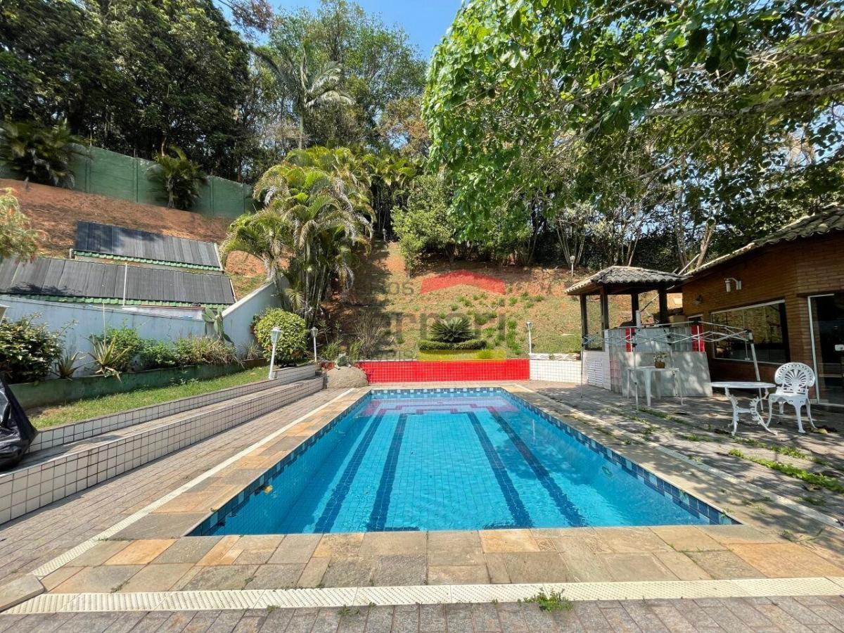CASA PARA LOCAÇÃO EM CONDOMINIO