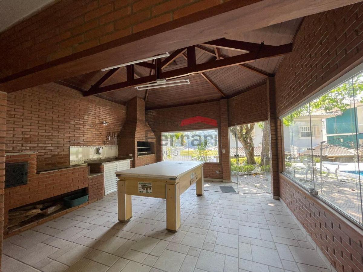 CASA PARA LOCAÇÃO EM CONDOMINIO