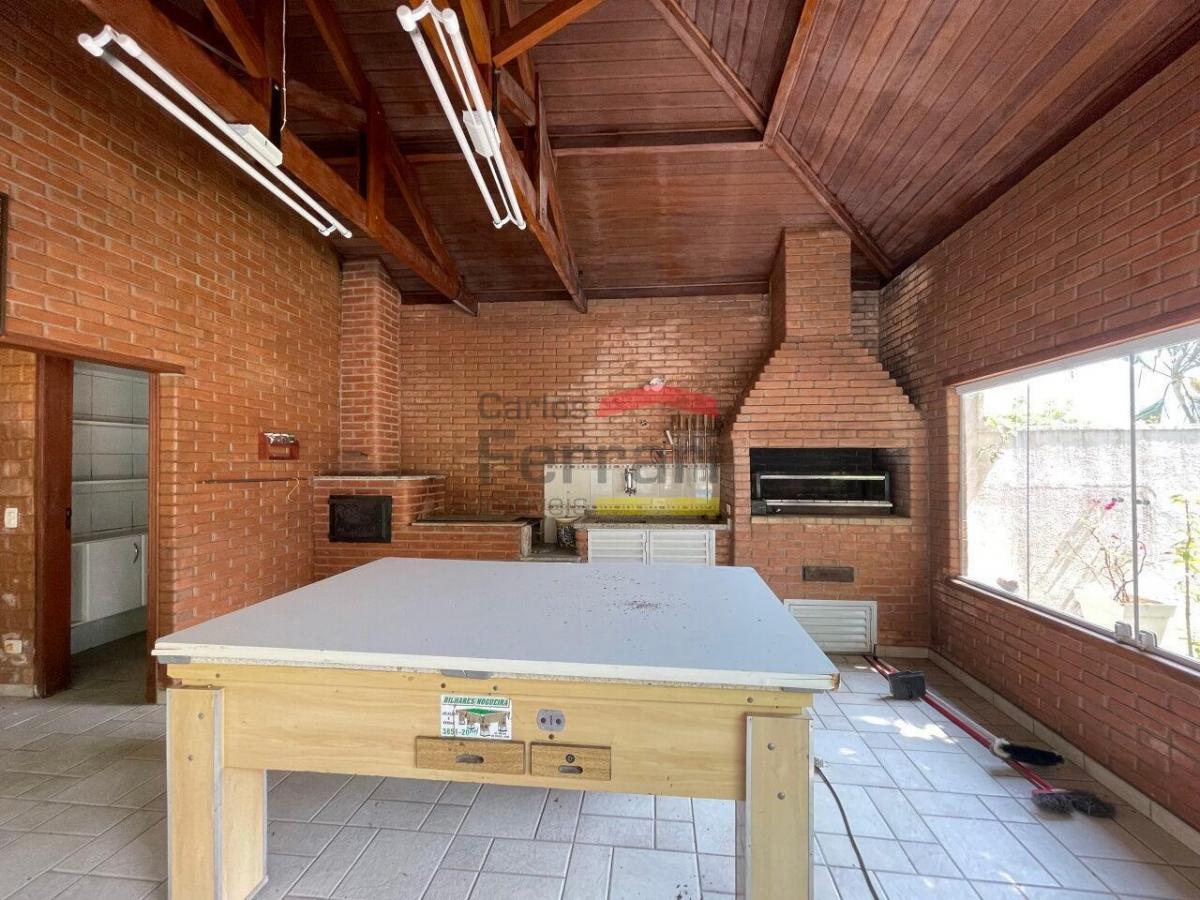 CASA PARA LOCAÇÃO EM CONDOMINIO