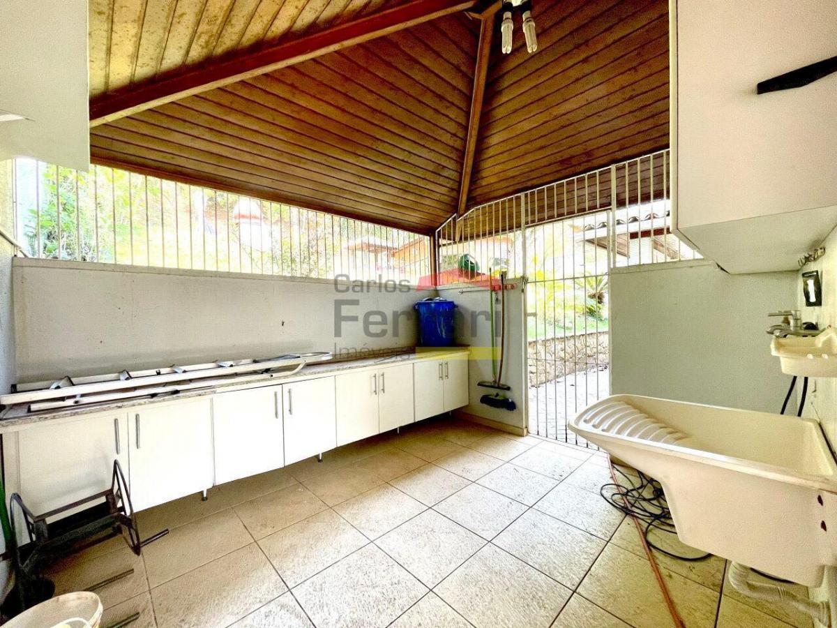 CASA PARA LOCAÇÃO EM CONDOMINIO