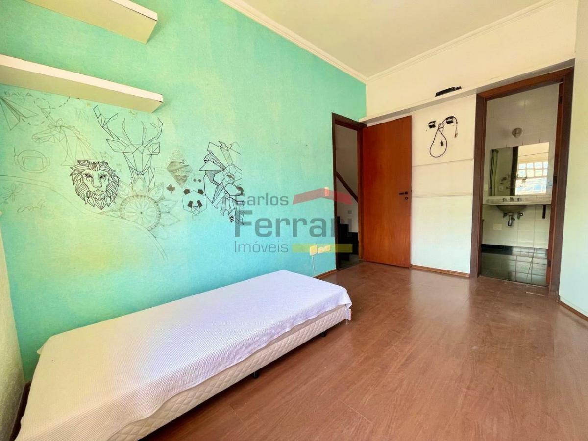 CASA PARA LOCAÇÃO EM CONDOMINIO