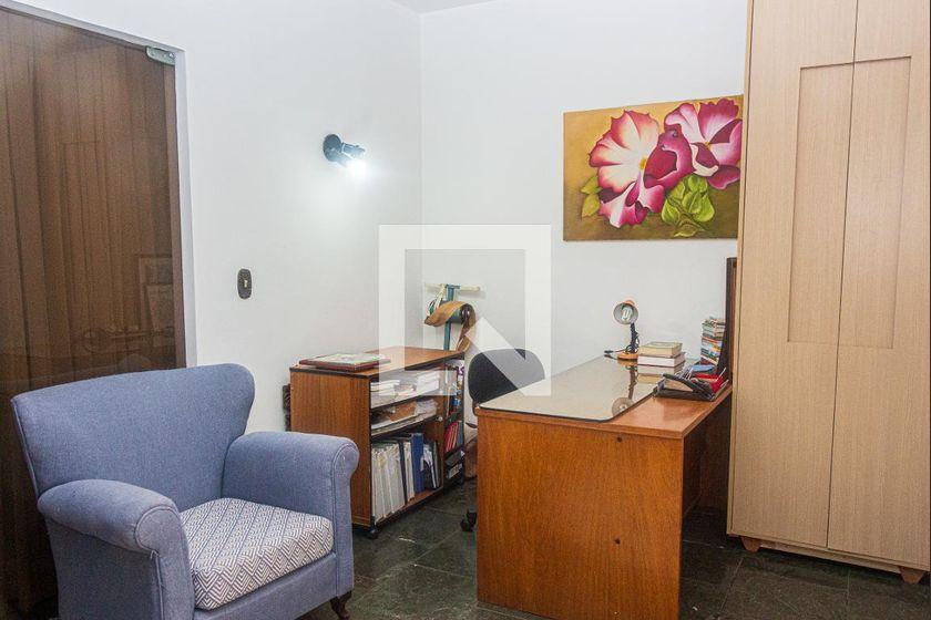 Casa à Venda – Interlagos, 6 Quartos, 690 m² – São Paulo