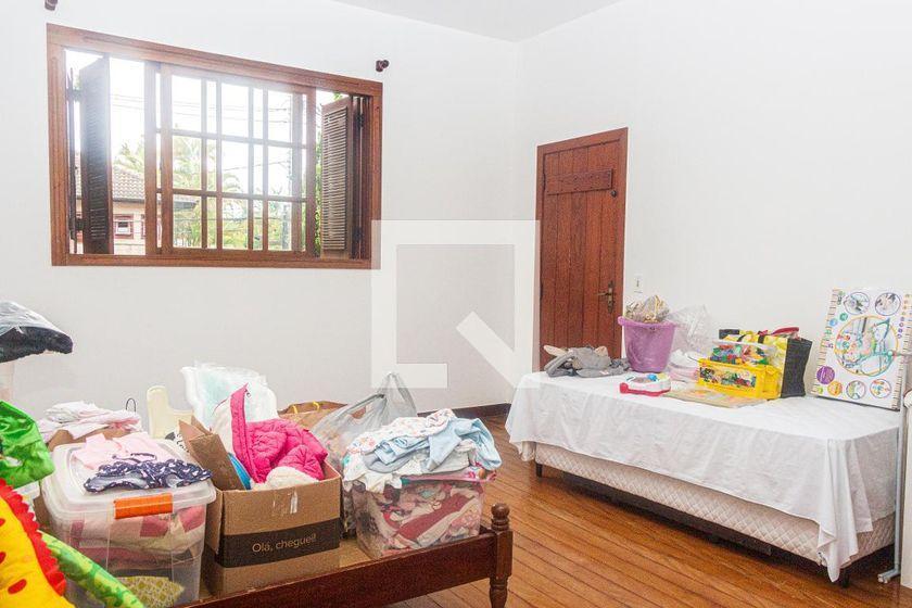 Casa à Venda – Interlagos, 6 Quartos, 690 m² – São Paulo