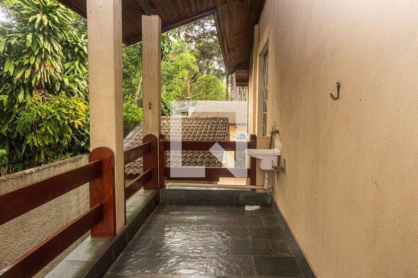 Casa à Venda – Interlagos, 6 Quartos, 690 m² – São Paulo