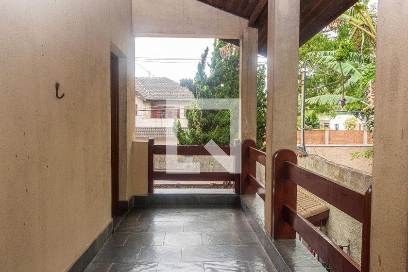 Casa à Venda – Interlagos, 6 Quartos, 690 m² – São Paulo