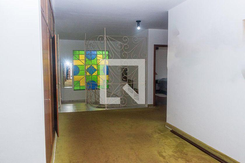 Casa à Venda – Interlagos, 6 Quartos, 690 m² – São Paulo
