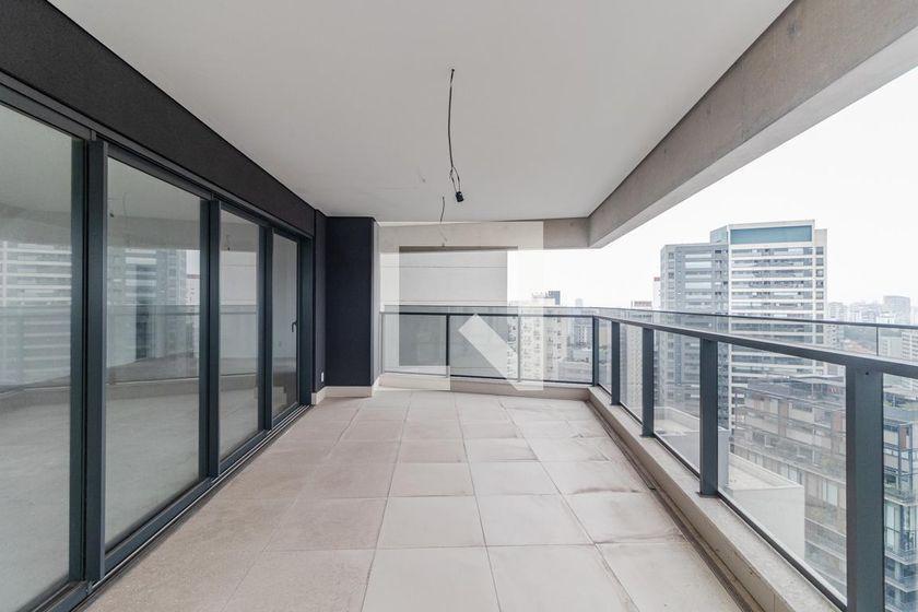 Apartamento à Venda – Vila Madalena, 3 Quartos, 195 m² – São Paulo