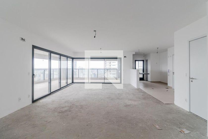 Apartamento à Venda – Vila Madalena, 3 Quartos, 195 m² – São Paulo