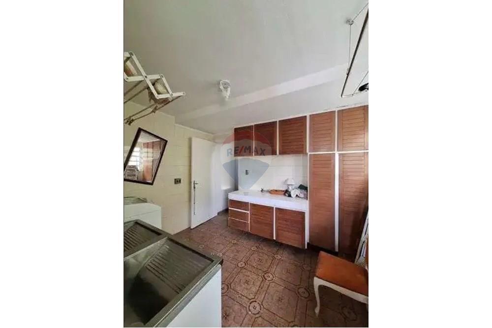 Casa com 4 dormitórios e Piscina em Santana!