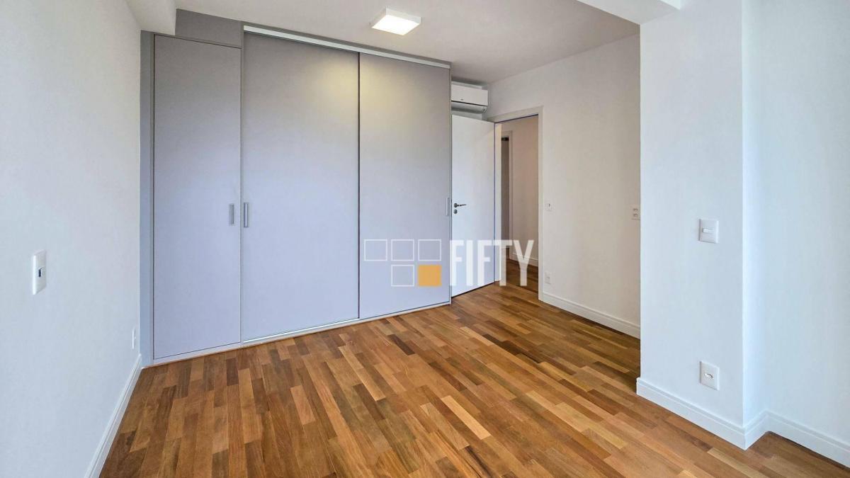 Apartamento novo, à venda, com 186m², 3 suítes, varanda integrada e 3 vagas – Panamby – SP
