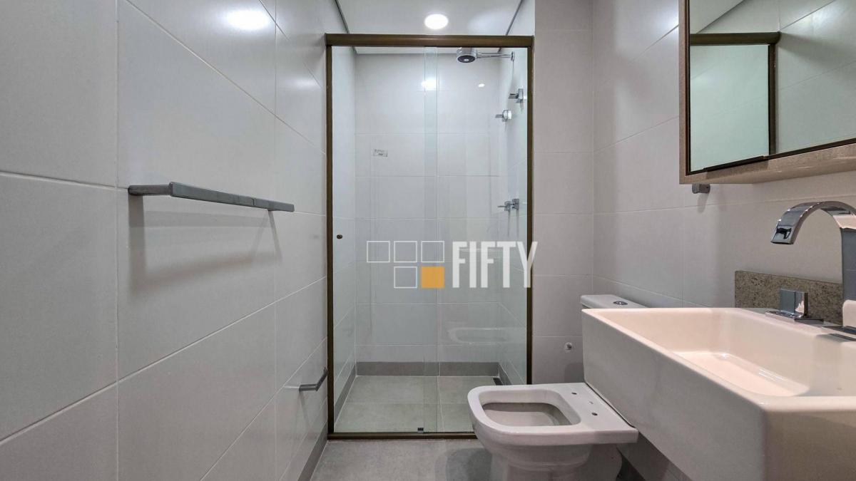 Apartamento novo, à venda, com 186m², 3 suítes, varanda integrada e 3 vagas – Panamby – SP