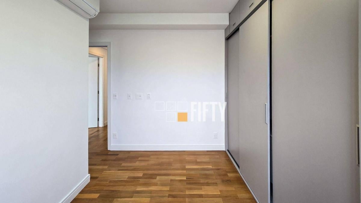 Apartamento novo, à venda, com 186m², 3 suítes, varanda integrada e 3 vagas – Panamby – SP
