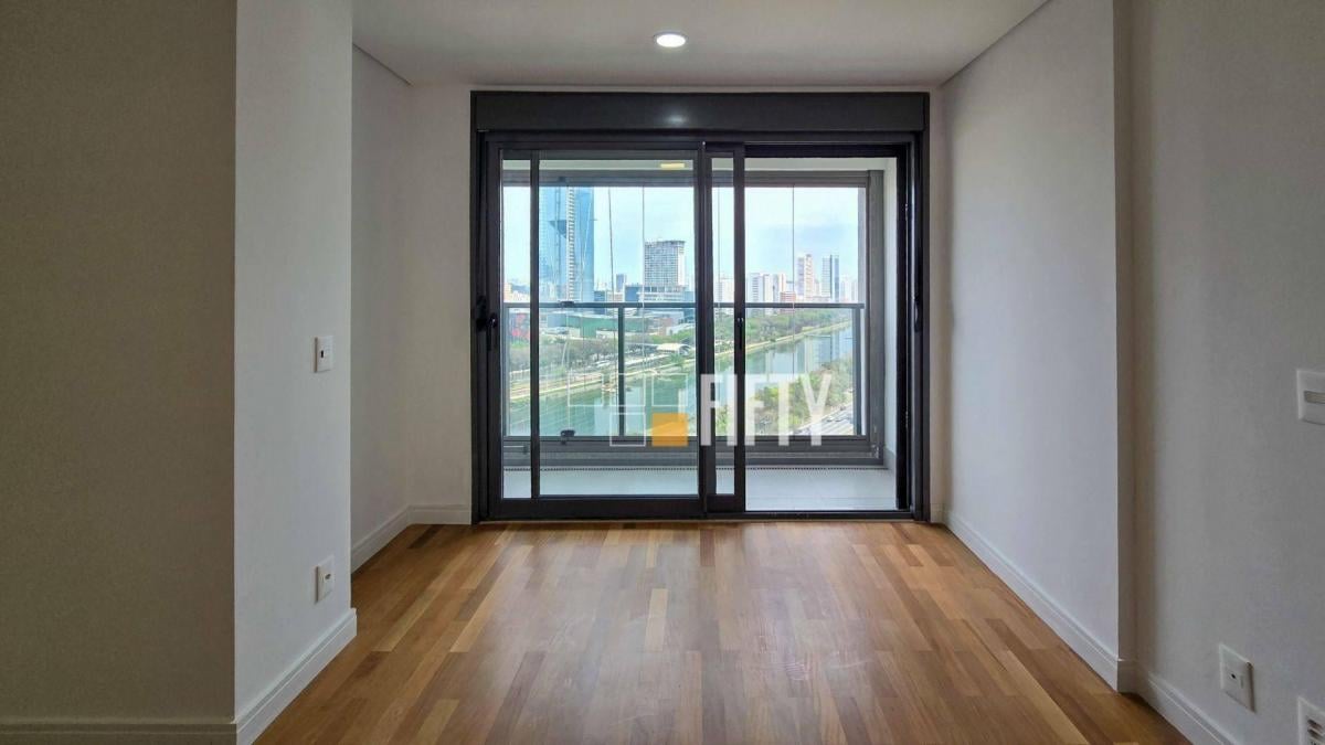 Apartamento novo, à venda, com 186m², 3 suítes, varanda integrada e 3 vagas – Panamby – SP