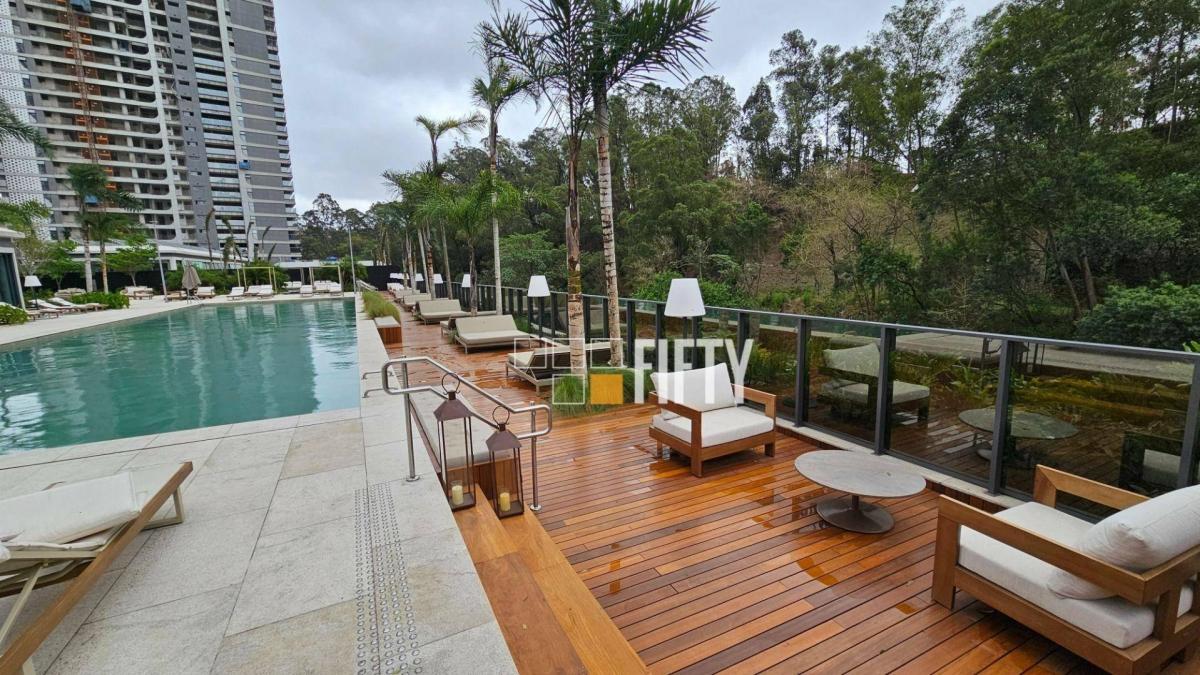 Apartamento novo, à venda, com 186m², 3 suítes, varanda integrada e 3 vagas – Panamby – SP