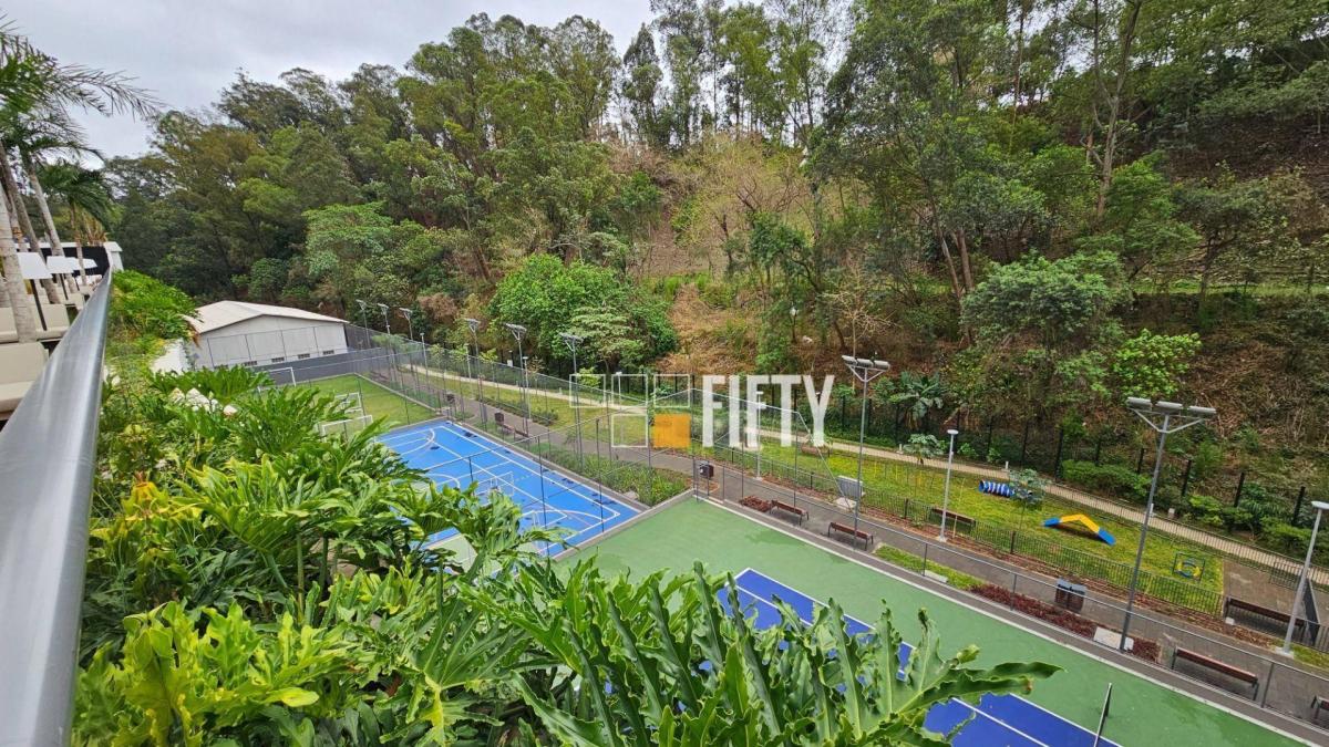 Apartamento novo, à venda, com 186m², 3 suítes, varanda integrada e 3 vagas – Panamby – SP