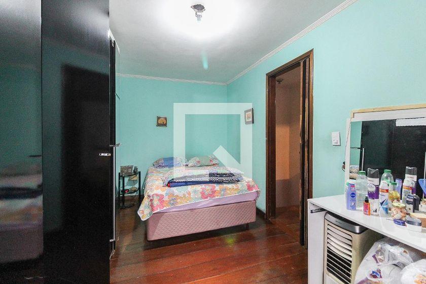 Casa à Venda – Itaquera, 2 Quartos, 88 m² – São Paulo
