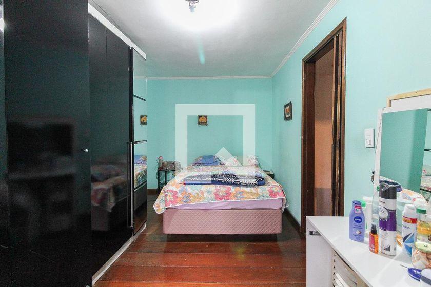 Casa à Venda – Itaquera, 2 Quartos, 88 m² – São Paulo