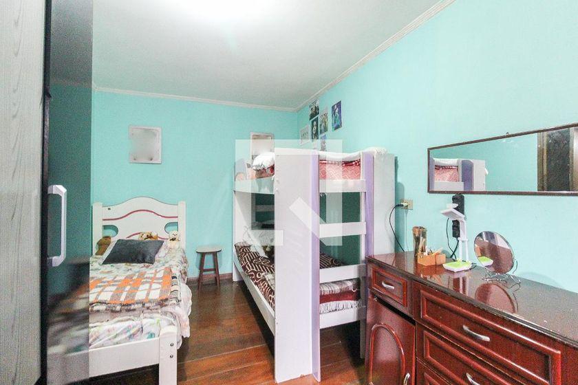 Casa à Venda – Itaquera, 2 Quartos, 88 m² – São Paulo