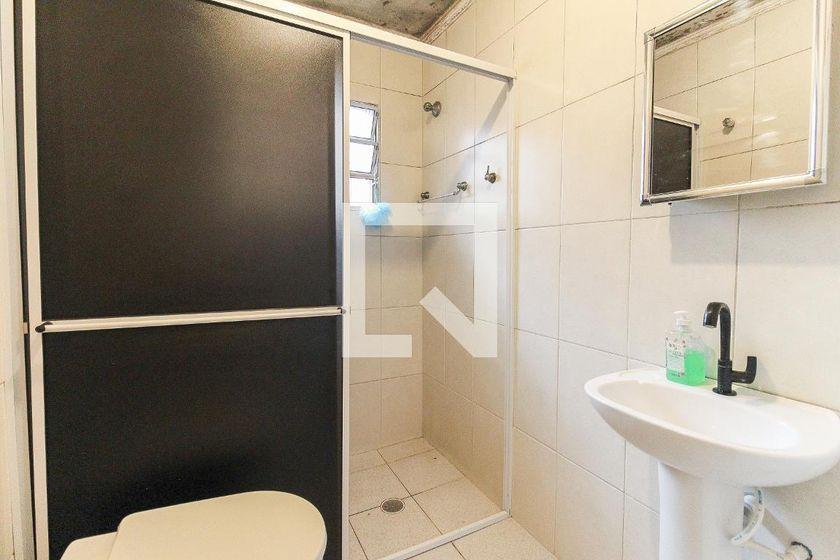 Casa à Venda – Itaquera, 2 Quartos, 88 m² – São Paulo
