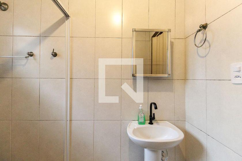 Casa à Venda – Itaquera, 2 Quartos, 88 m² – São Paulo