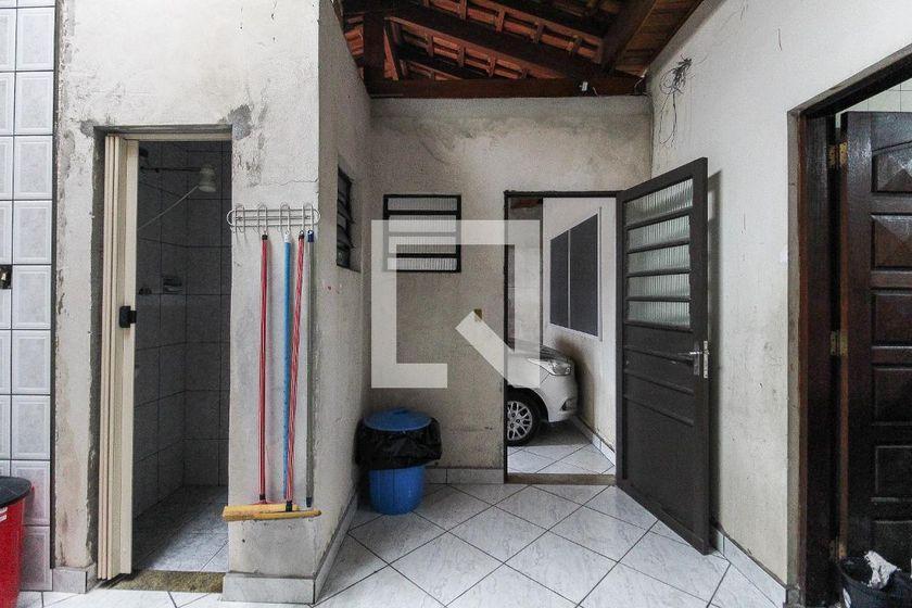 Casa à Venda – Itaquera, 2 Quartos, 88 m² – São Paulo