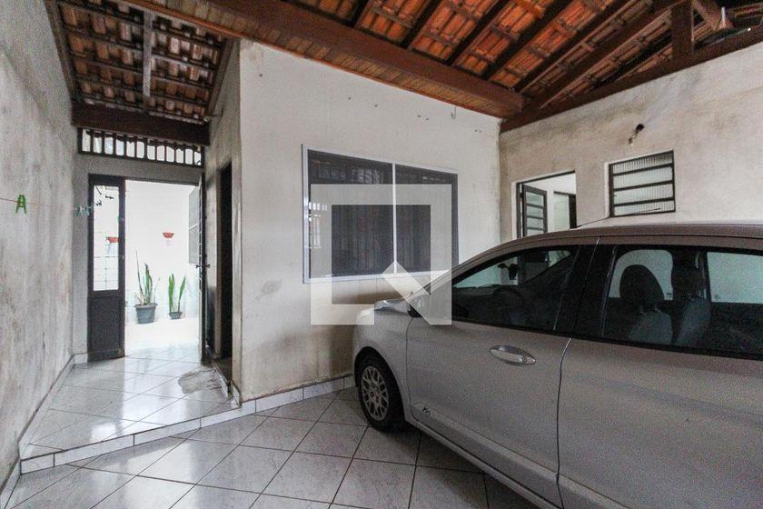 Casa à Venda – Itaquera, 2 Quartos, 88 m² – São Paulo