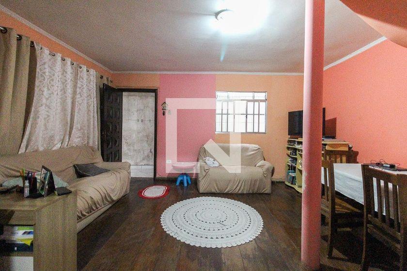 Casa à Venda – Itaquera, 2 Quartos, 88 m² – São Paulo
