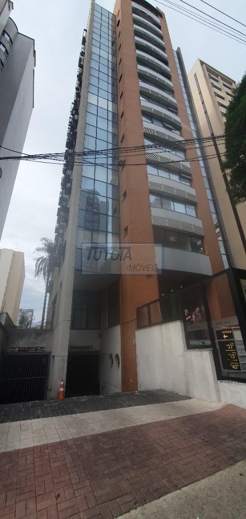 CONJUNTO COMERCIAL DE 41M² DE ÁREA ÚTIL A VENDA NA VILA CLEMENTINO