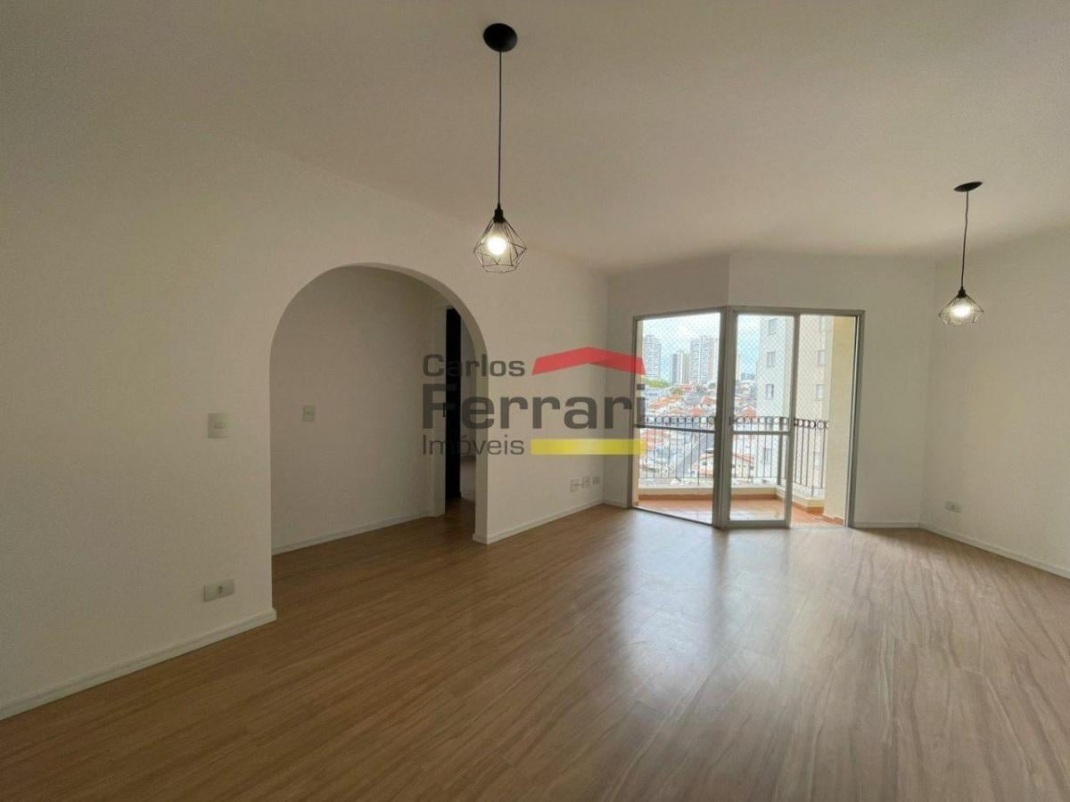 Rua Copacana com 3 quartos !