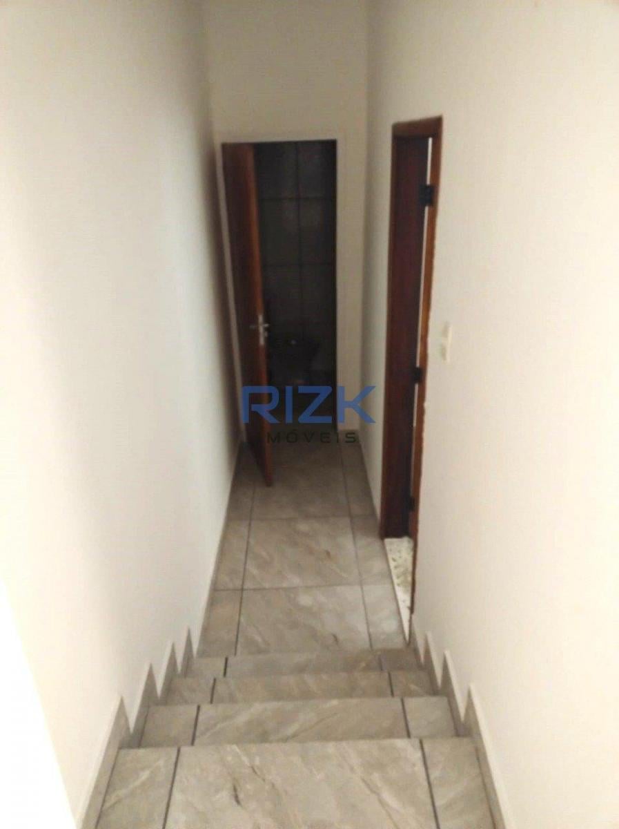 Imoveis – em Cambuci
