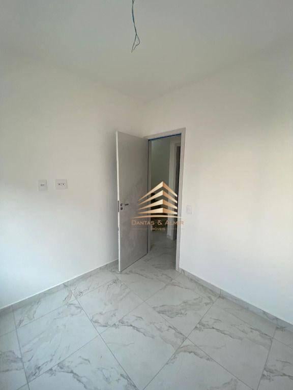 Sobrado À Venda com 3 dormitórios, 1 Suíte, 2 Vaga, – Jardim Santa Inês- São Paulo/SP