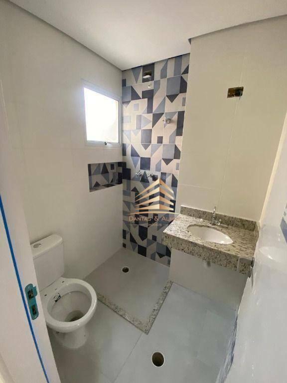 Sobrado À Venda com 3 dormitórios, 1 Suíte, 2 Vaga, – Jardim Santa Inês- São Paulo/SP