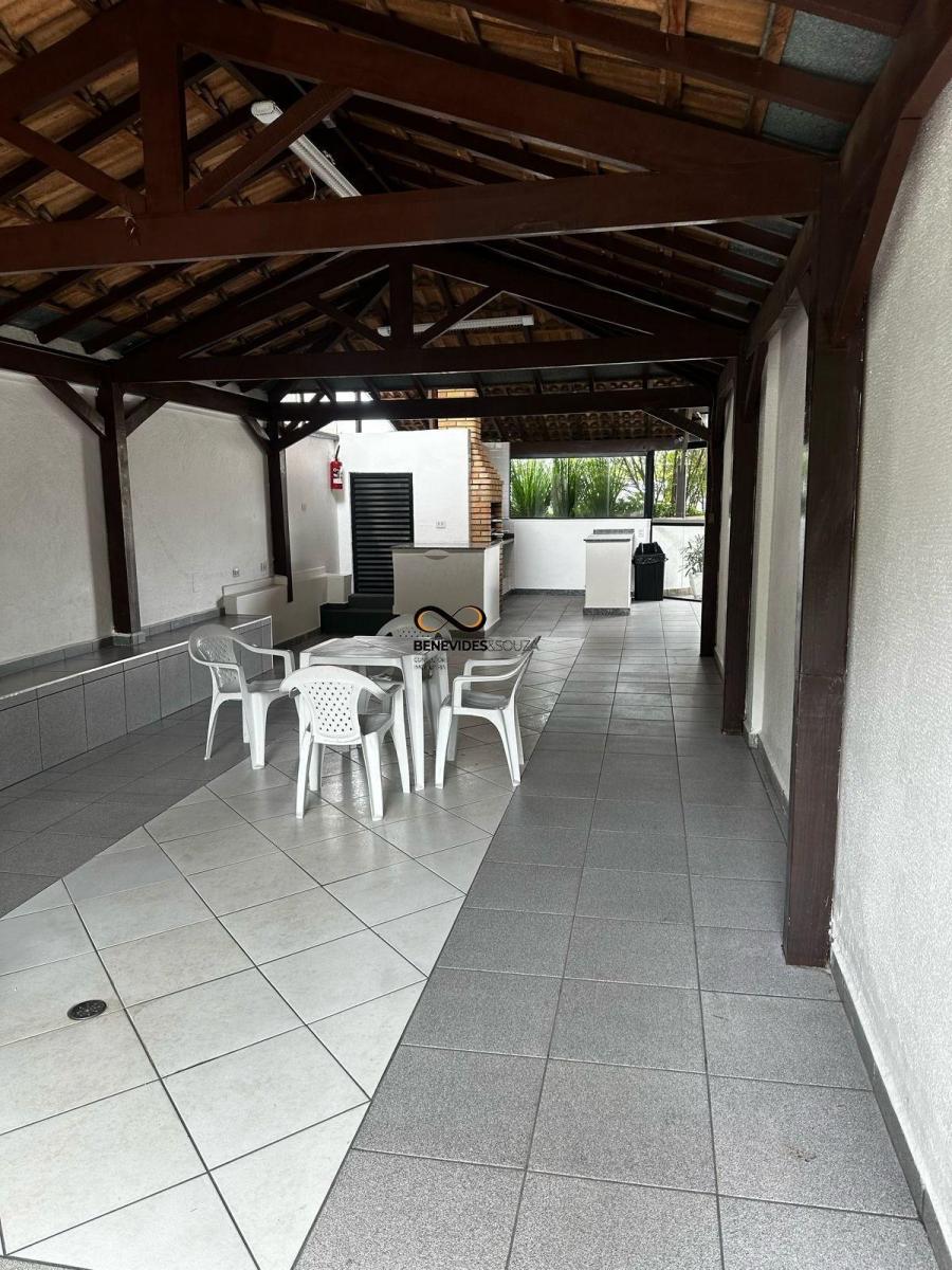 Apartamento à venda em Santana, São Paulo-SP: 3 quartos, 1 suíte, 2 salas, 2 banheiros, 2 vagas de g