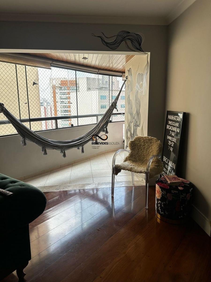 Apartamento à venda em Santana, São Paulo-SP: 3 quartos, 1 suíte, 2 salas, 2 banheiros, 2 vagas de g