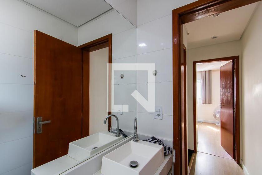 Casa à Venda – Ermelino Matarazzo, 2 Quartos, 60 m² – São Paulo