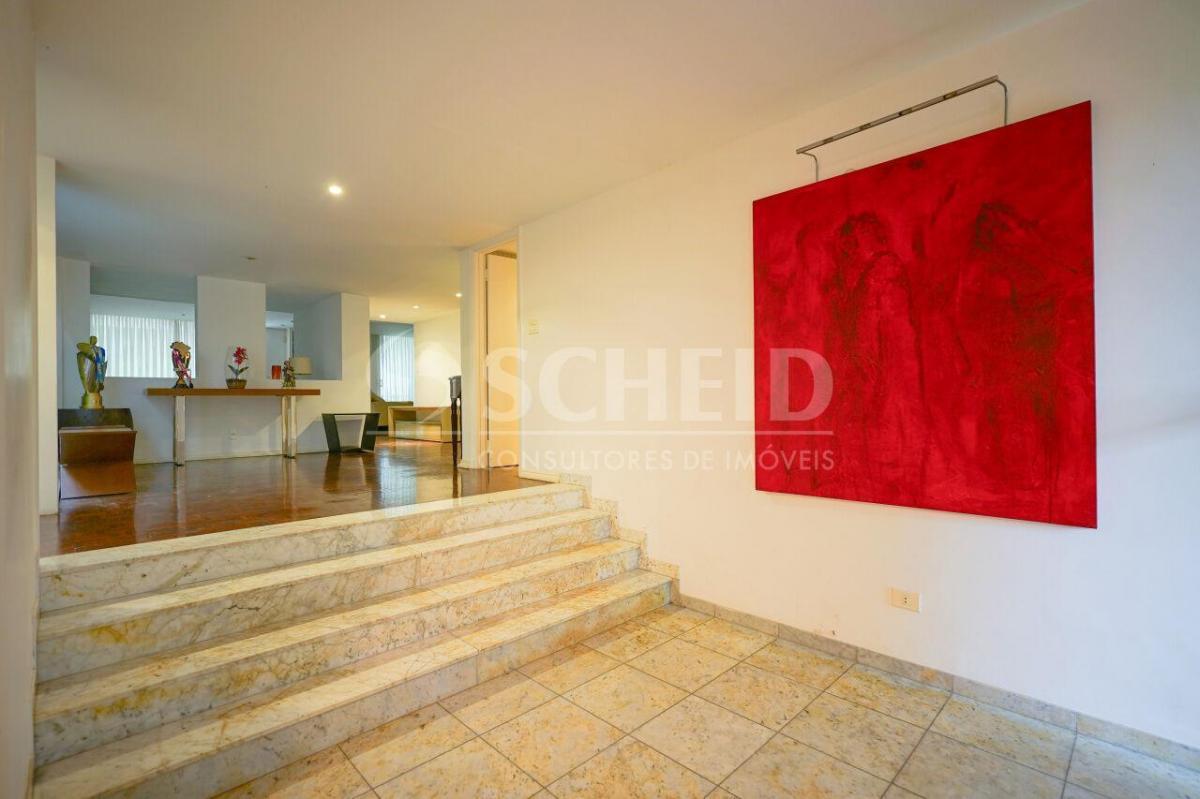 Casa para locação no Jardim dos Estados. 4 suítes, 4 vagas