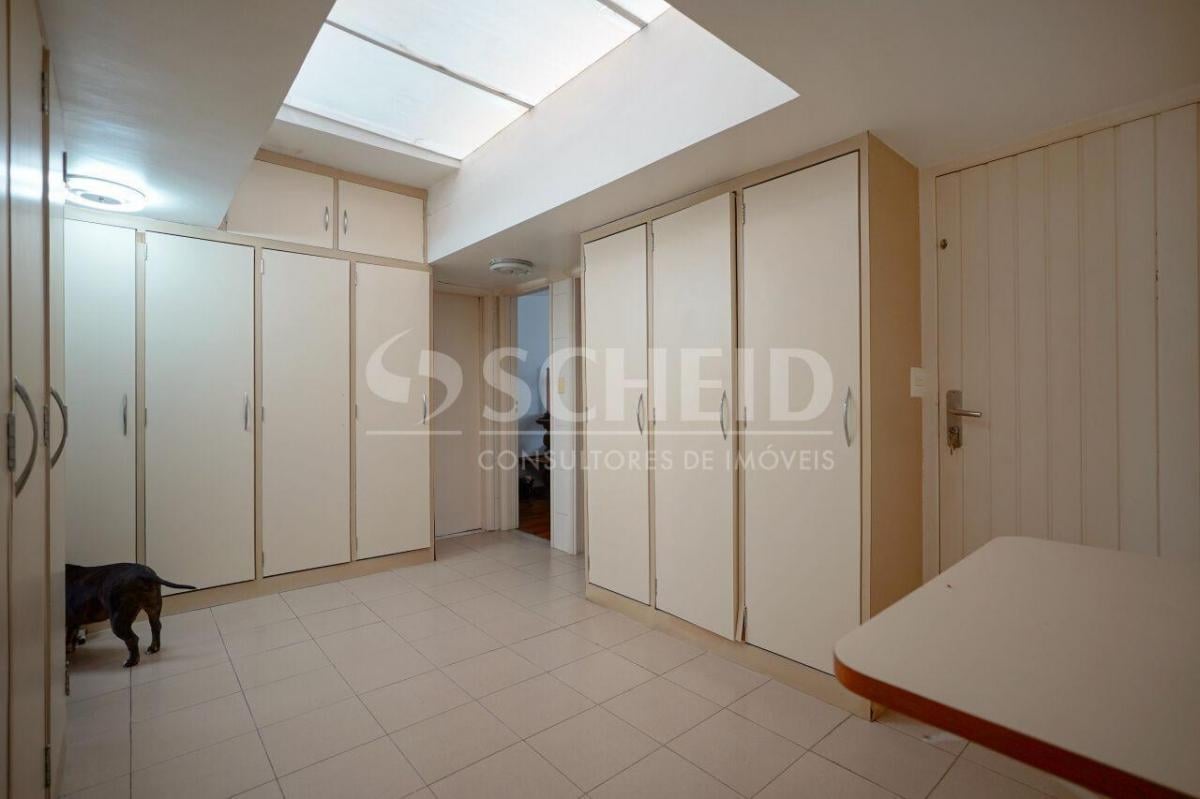 Casa para locação no Jardim dos Estados. 4 suítes, 4 vagas