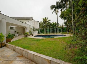 Casa para locação no Jardim dos Estados. 4 suítes, 4 vagas