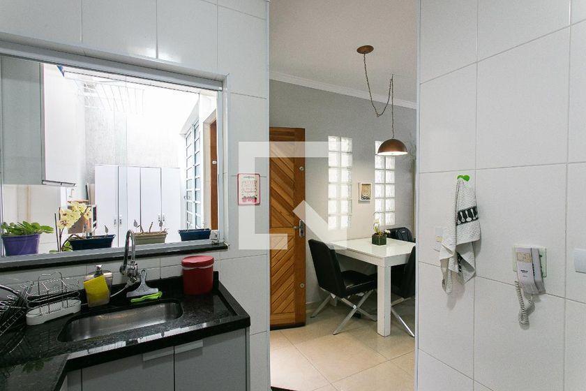 Casa à Venda – Vila Esperança, 3 Quartos, 87 m² – São Paulo
