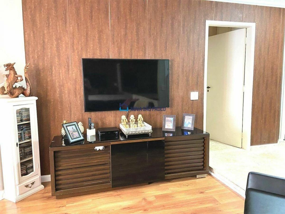 Venda. Moema Pássaros. Apartamento 117M². 3 quartos. 2 Vagas.