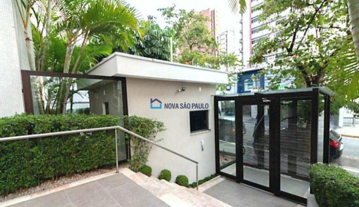 Venda. Moema Pássaros. Apartamento 117M². 3 quartos. 2 Vagas.