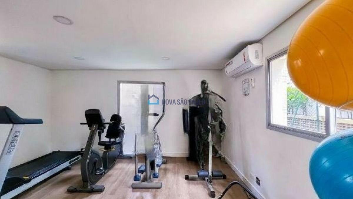 Venda. Moema Pássaros. Apartamento 117M². 3 quartos. 2 Vagas.