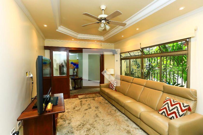 Casa à Venda – Jardim Guedala, 5 Quartos, 450 m² – São Paulo