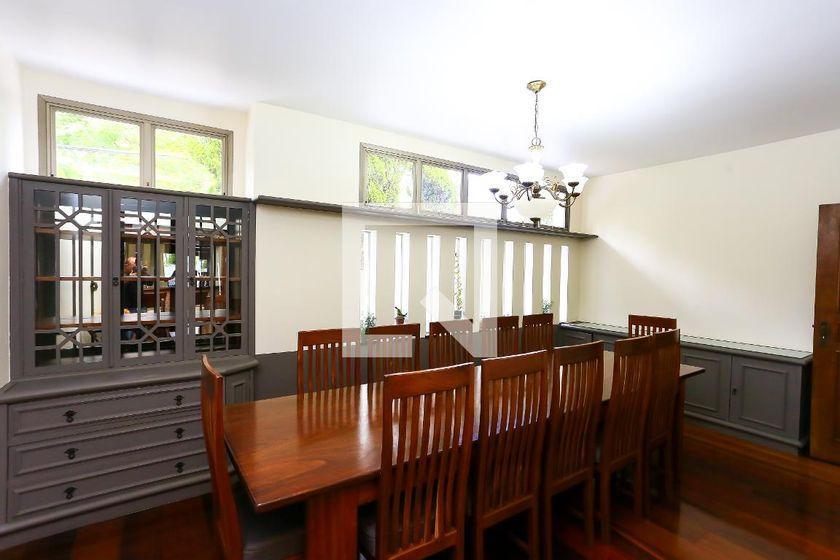 Casa à Venda – Jardim Guedala, 5 Quartos, 450 m² – São Paulo