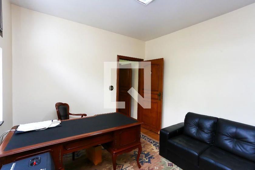 Casa à Venda – Jardim Guedala, 5 Quartos, 450 m² – São Paulo
