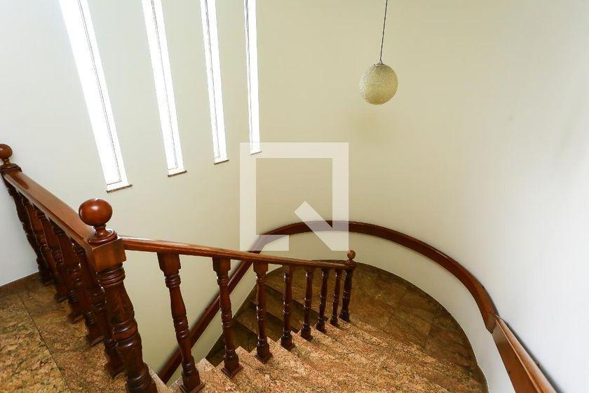 Casa à Venda – Jardim Guedala, 5 Quartos, 450 m² – São Paulo