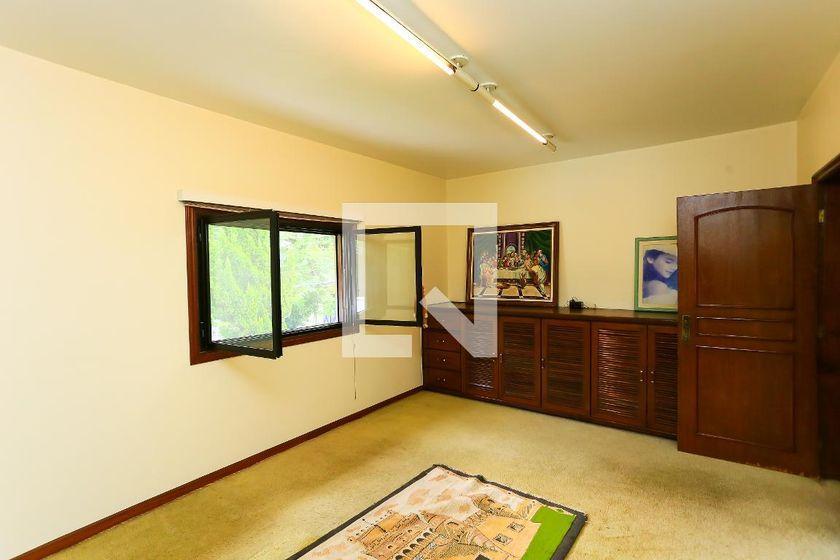 Casa à Venda – Jardim Guedala, 5 Quartos, 450 m² – São Paulo