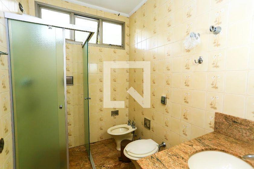 Casa à Venda – Jardim Guedala, 5 Quartos, 450 m² – São Paulo