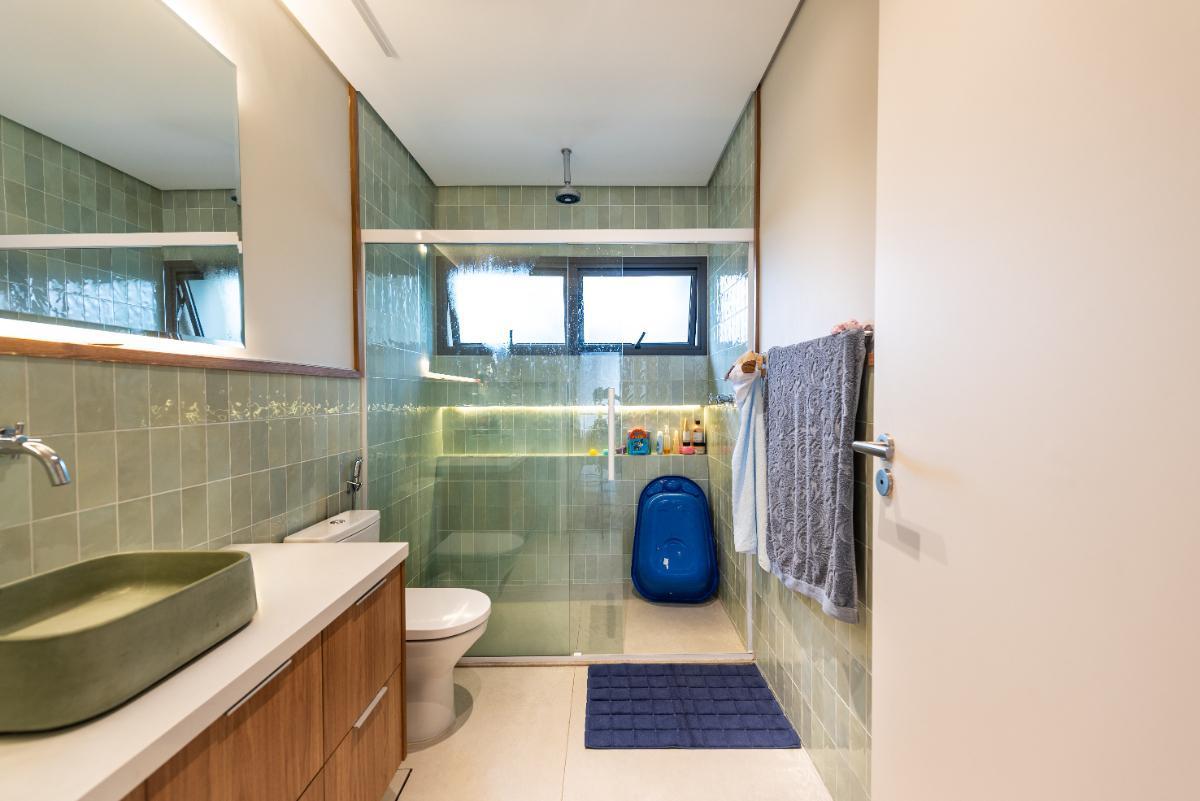 Casa para venda em Pinheiros com 5 quartos, sendo 5 suítes , 377m²